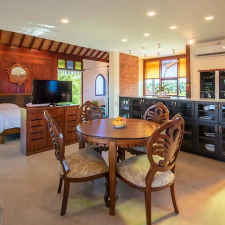 Limasan Villa Langkawi Pantai Cenang  Room photo