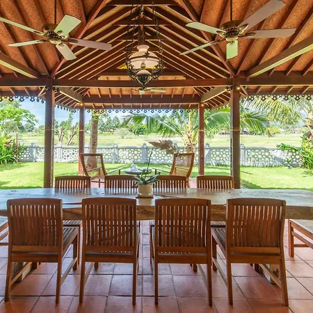 Limasan Villa Langkawi Pantai Cenang  Exterior photo