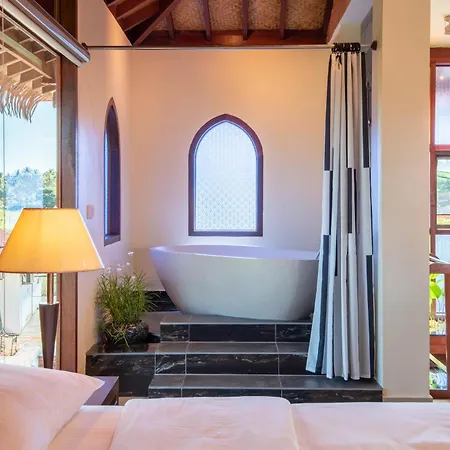 Limasan Villa Langkawi Pantai Cenang  Room photo