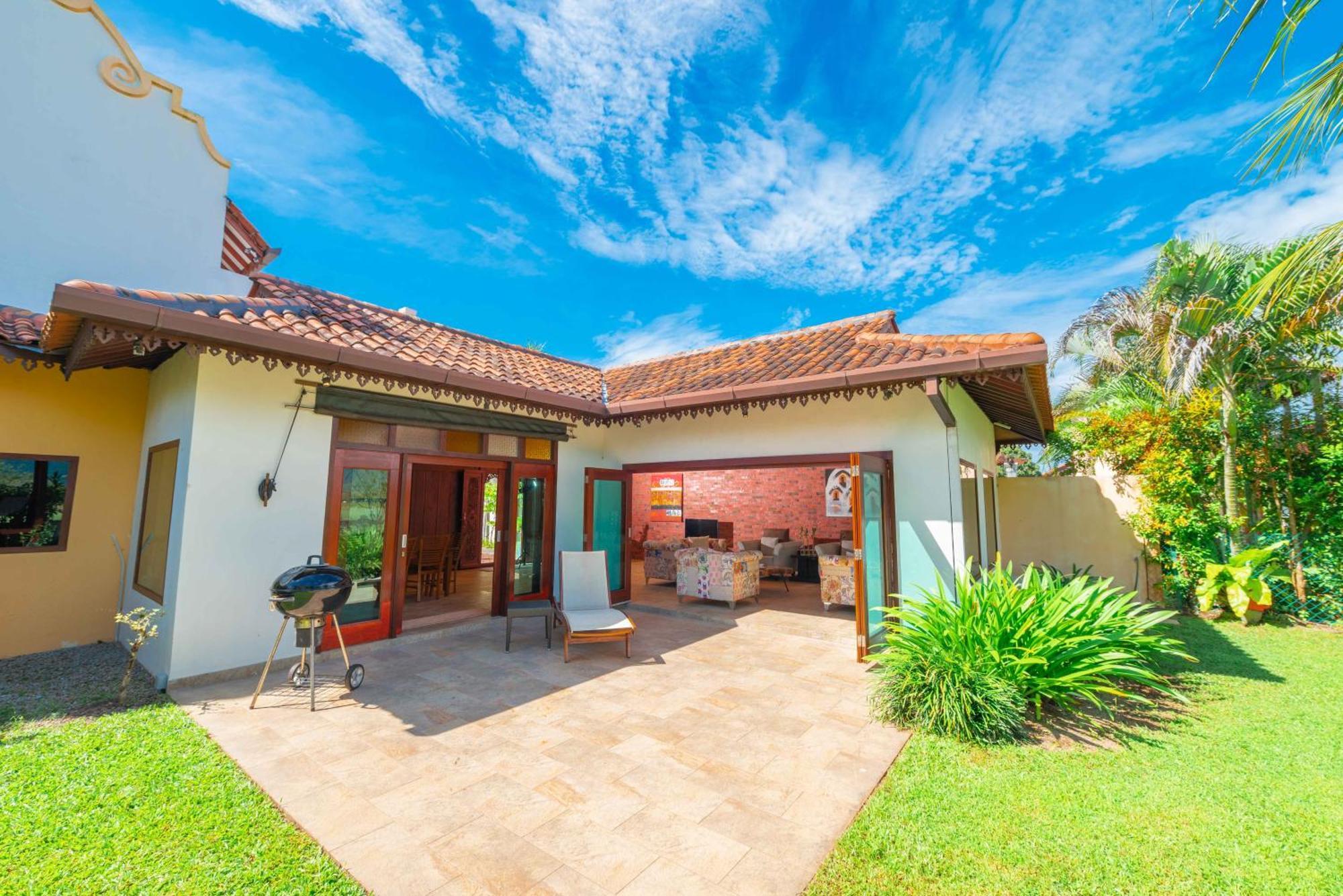 Limasan Langkawi Villa Pantai Cenang (Langkawi)